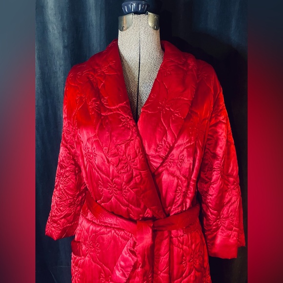 Rhapsody Intimates & Sleepwear Vintage Glamour 96s Rhapsody Quilted